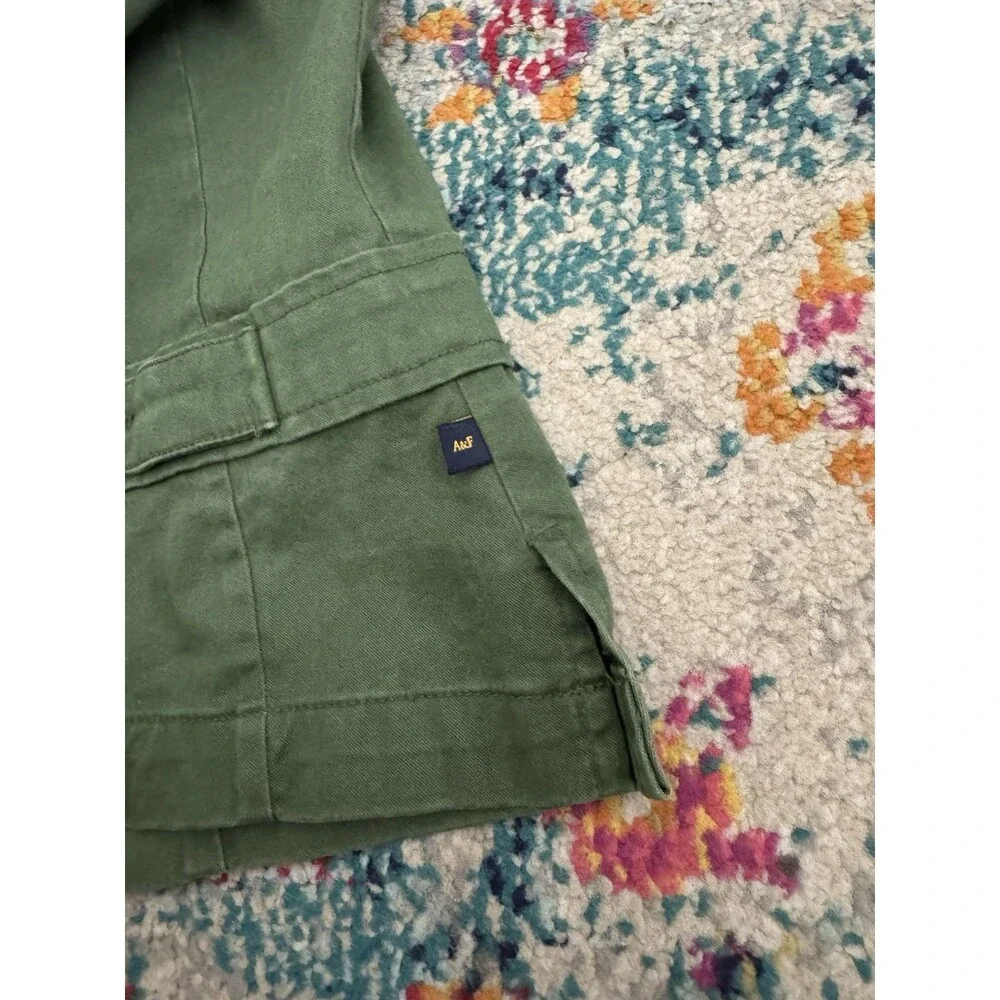 Abercrombie & Fitch this vintage